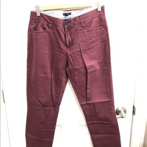Burgundy Tommy Hilfiger pants size 6
